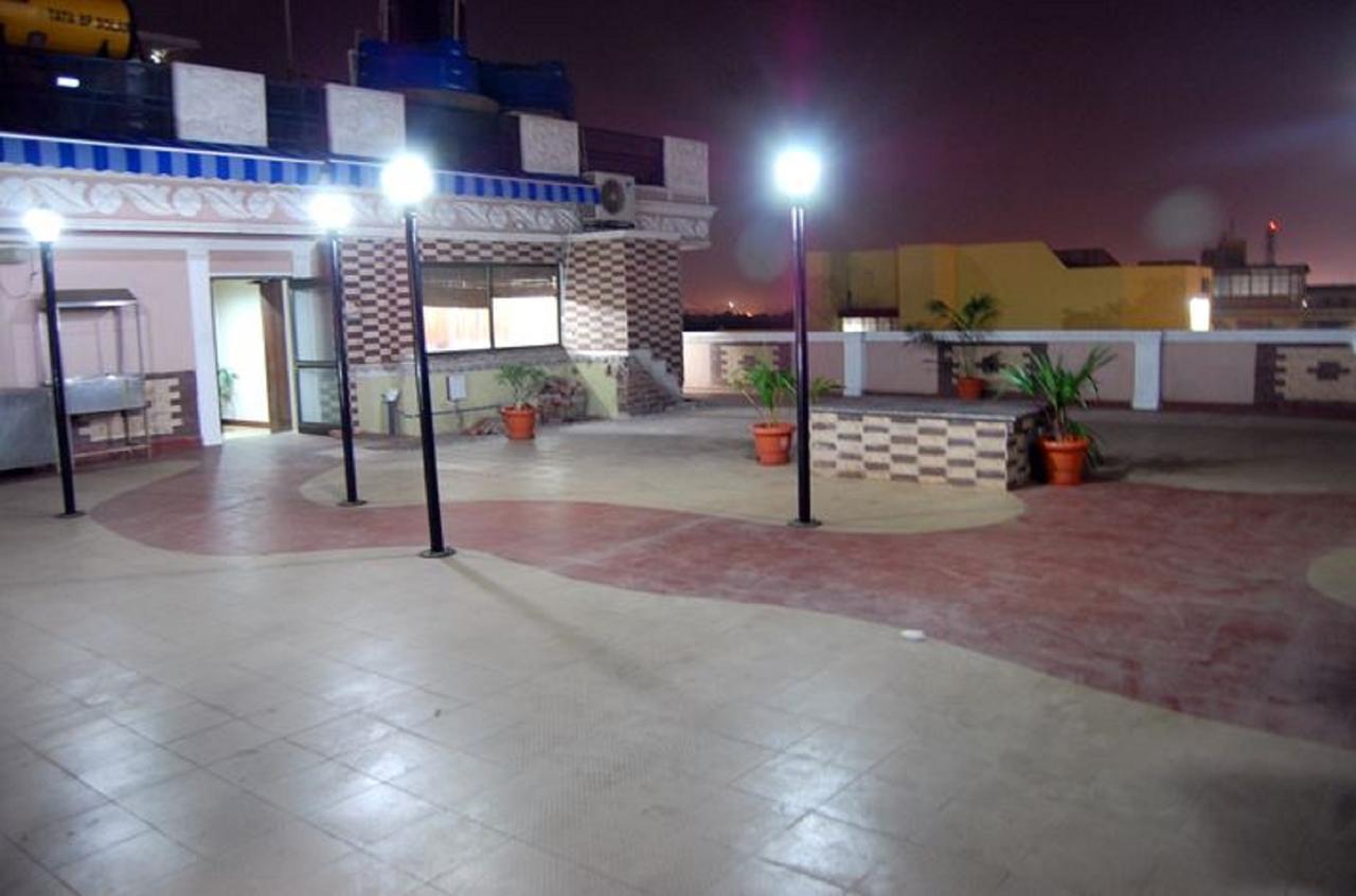 Hotel Amit International Bhilai Exteriér fotografie