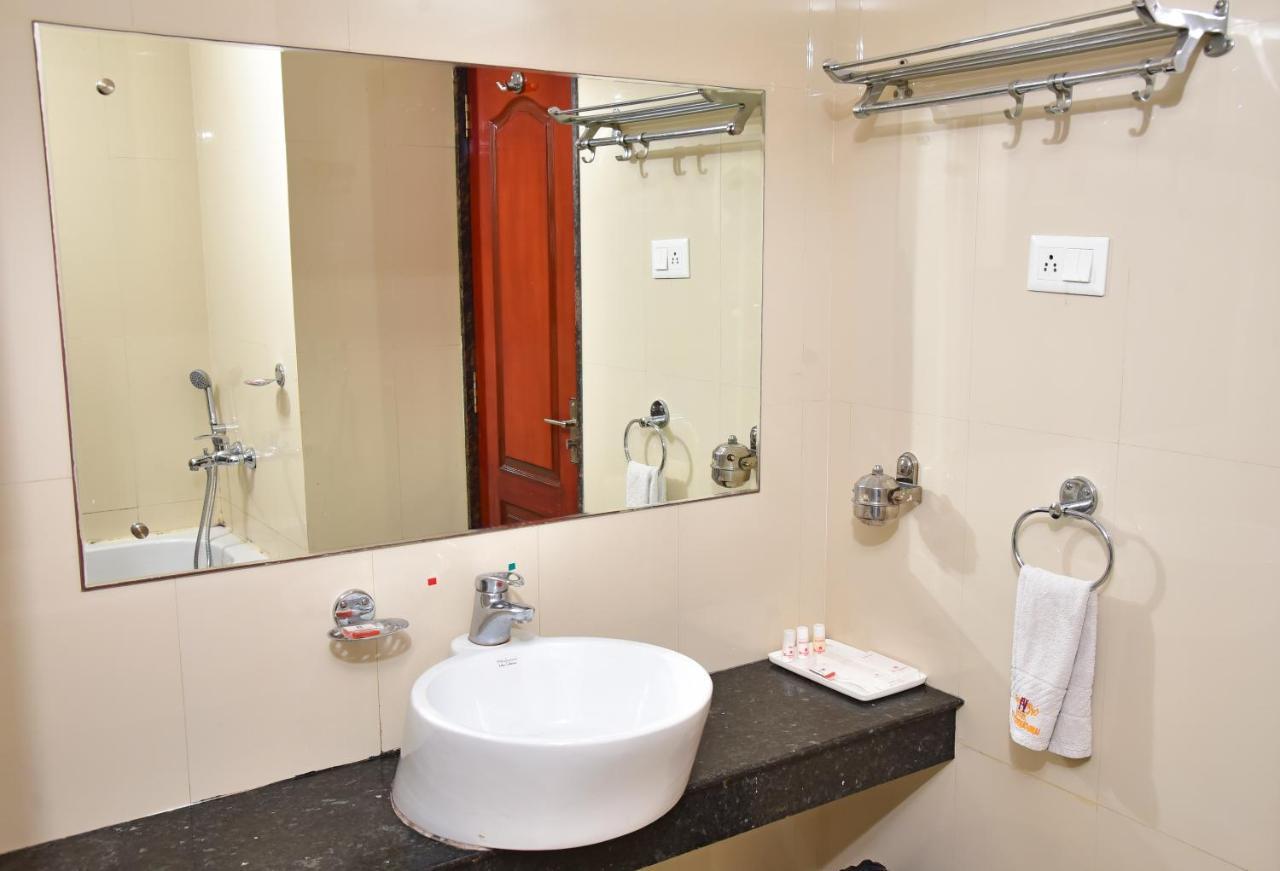 Hotel Amit International Bhilai Exteriér fotografie